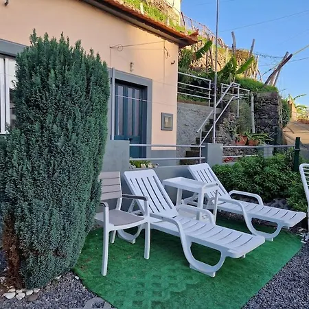 House In Camara De Lobos * Estreito de Câmara de Lobos