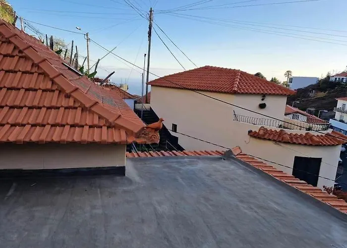 House In Camara De Lobos * Estreito de Câmara de Lobos