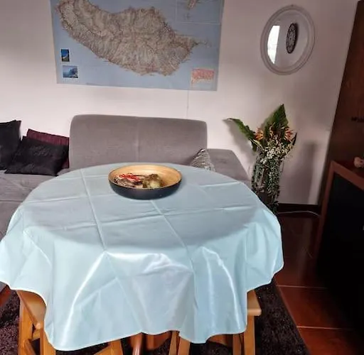 House In Camara De Lobos * Estreito de Câmara de Lobos